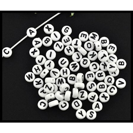 Bokstavspärlor ca 600 st + 50 hjärtan