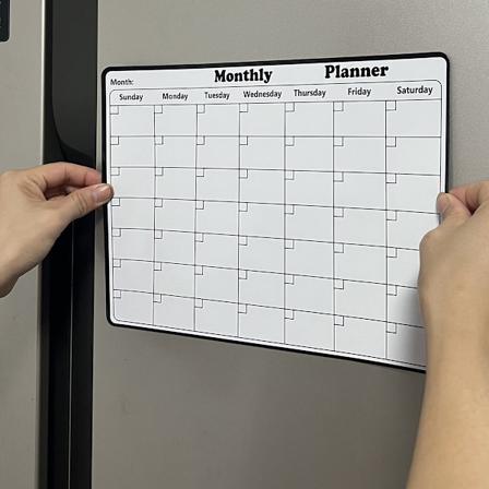 1 stk gjenbrukbar magnetisk kjøleskap memotavle med slettelig skriveflate og magnetklistremerke for ukentlig planlegger og notater 28*21cm