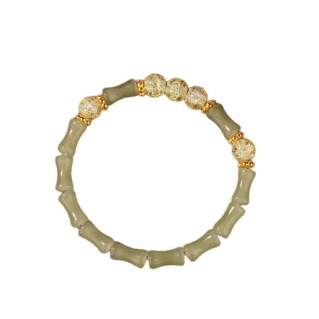 Det nye glassarmbåndet passer som gave til mødre eller kjærester på Valentinsdagen