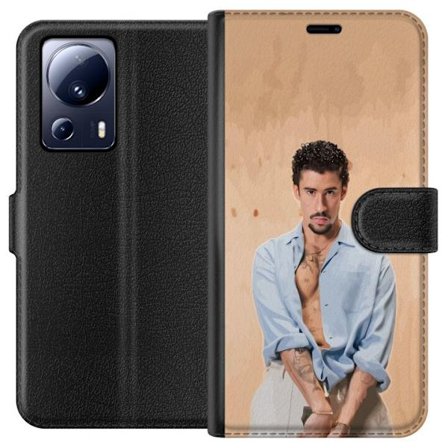 Yhteensopiva Lompakkokotelo Xiaomi 13 Lite Bad Bunny Super Bowl-inspiroima grafiikka, jossa NFL-trofe ja San Franciscon silta urheilusuunnittelussa