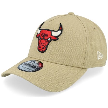 New Era - NBA Beige adjustable Keps - Chicago Bulls Canvas Logo Essentials Khaki A-frame Adjustable @ Hatstore