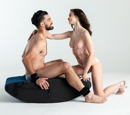 Liberator: Scoop Rocker For rocking comfort sex - Vuxen.dk: For par