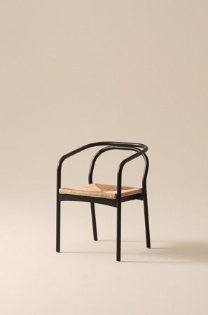 Jotex - Armstol Svart - LIDINGÖ - Kjøp Spisestoler & kjøkkenstoler hos Jotex