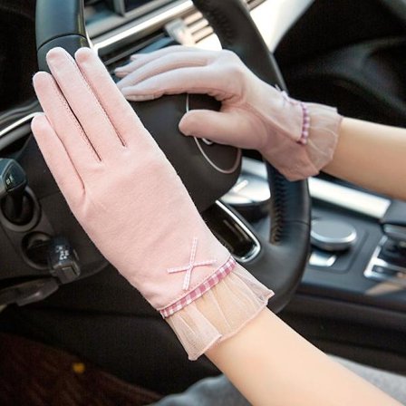 Sommarkörning UV-skydd, solskydd, halkfria fingerpekskärmshandskar, dam vår och höst tunna elastiska ren bomull korta