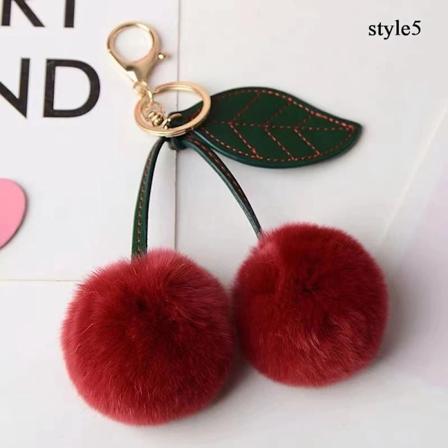 Fluffy Cherry Nøglering Taske Vedhæng Nøgleholder Taske Hængende Nøglering Nøgleholder Plys Fur Ball Sød Dukke Blad Nøglering Ornament Legetøj style5