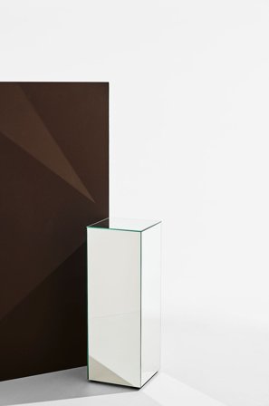 Pastill - Ponti piedestal i spejlglas 27x27 cm - Sølvfarvet - Piedestaler - Fra Homeroom