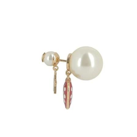 Dior Vintage Boucles Doreilles Coeur Rouge Et Perles Nacrées - Dior , Geel , Dames , Maat: ONE Size Vintage Sieraden