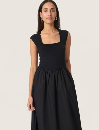 Soaked in Luxury Slsimone Phoebe Dress - Black - XL