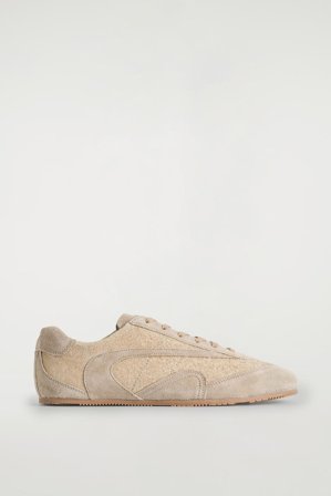 COS Männer Schlichte Sneakers Aus Veloursleder in Beige