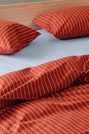 Jotex - Satin Faconsyet Lagen Med Satin Økologisk Isblå - ZACK - Køb Faconsyede lagener hos Jotex