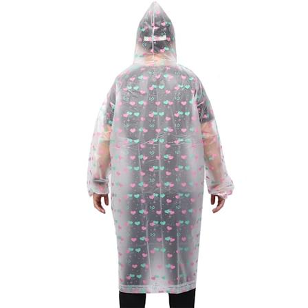 Trendik s vedenpit v ja tuulenpit v sadetakki aikuisille ulkoiluun (syd nkuvio)