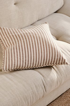 Jotex - Putetrekk 50x50 Cm Brun/hvit - HERIBERT - Kjøp Pynteputer & trekk hos Jotex