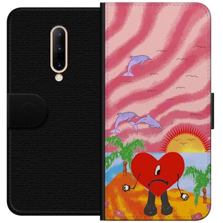 Kompatibelt Lommeboketui til OnePlus 7 Pro Bad Bunny i en fargerik quiltet jakke med hjertemønster og solbriller i moderne gatestil