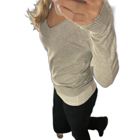 Grå tröja