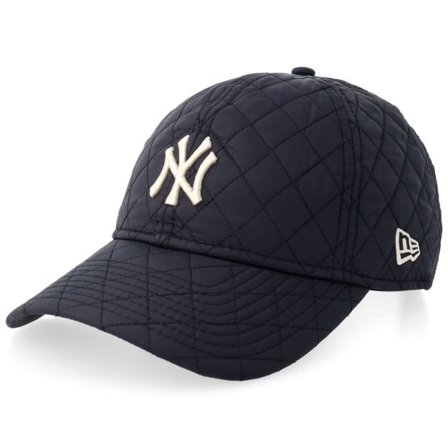 New Era - MLB Blå adjustable Keps - New York Yankees Quilted 9TWENTY Navy Adjustable @ Hatstore