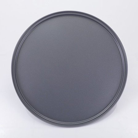 ING Rund pizzapanne, non-stick belegg, karbonstål, egnet for pizza og brød, 36 cm diameter, lett bakeform, grå