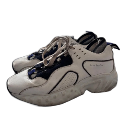 Vita sneakers från Acne Studios