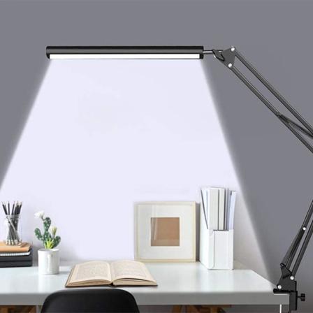 Justerbar LED-bordlampe Leselys med klemme Metallsvingarm Bordlys 10 lysstyrkenivåer Skrivebordslamper for hjemmekontorarbeid Lesing