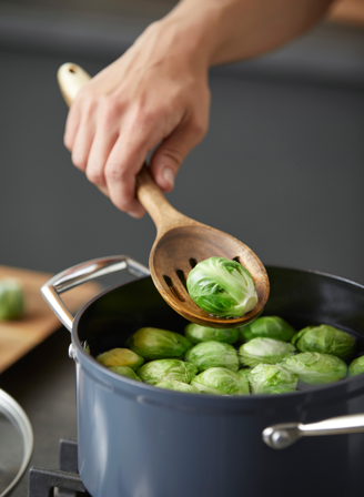 by Tareq Taylor Tarragon Hullsleiv Tre