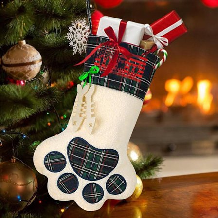 Julesokker med kattepoter, plysj- og rutete hengesokker for jule- og høytidsdekorasjoner