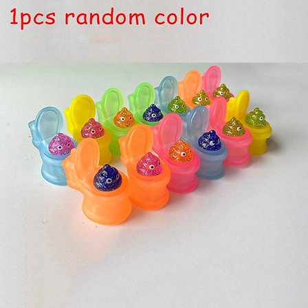 Hauskat vessan kakkalelut PVC luova puristusvärillinen kakkalelu kantaa mukana vaivaa kepposia vitsejä hankala lelu satunnainen väri hauskat lahjat 