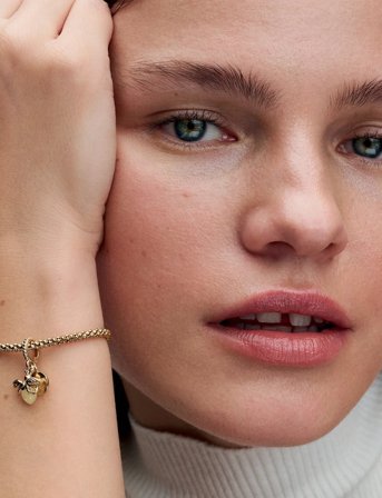 Pandora Firefly 14K Gold-Plated Dangle With Yellow Photoluminescent Glass - Gold - ONE SIZE