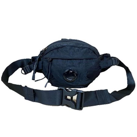 C. P. Suurikokoinen, muodikas nailoninen olkalaukku, rento yksinkertainen olkalaukku ulkoiluun, rintalaukku, vyölaukku, musta 16 * 8 * 21 cm