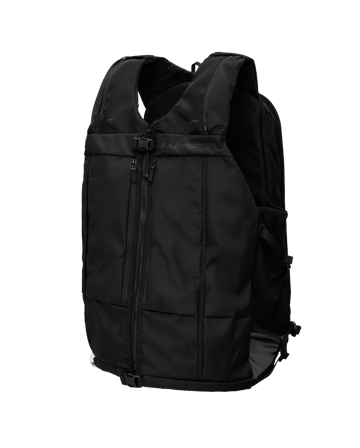 Db - Snow Pro Vest 8L Black Out