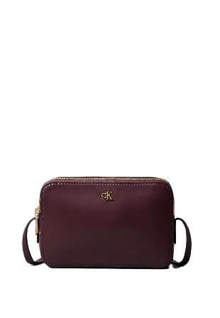 Calvin Klein Monogram Logo Hardware Camera Bag Handväskor Dam Röd ONESIZE