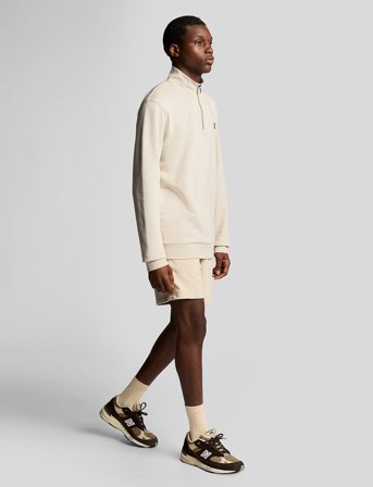 Lyle & Scott Sport Tape Shorts - Cream - M