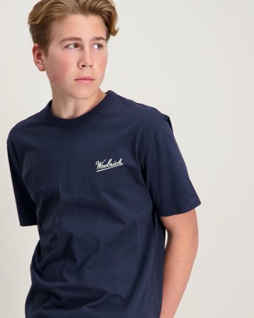 Woolrich LOGO SCRIPT TEE Blå T-shirts Kille - Kids Brand Store