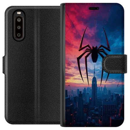 Yhteensopiva Lompakkokotelo Sony Sony Xperia 10 II Tyylikäs hämähäkki kaupungin horisontin yläpuolella dramaattisessa auringonlaskussa, graafinen