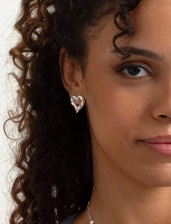 Syster P Puff Heart Earrings Silver - Silver - ONE SIZE