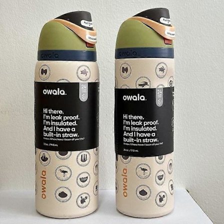 Owala Freesip 24/32oz world UO Urban Outfitters Kopp Flaske