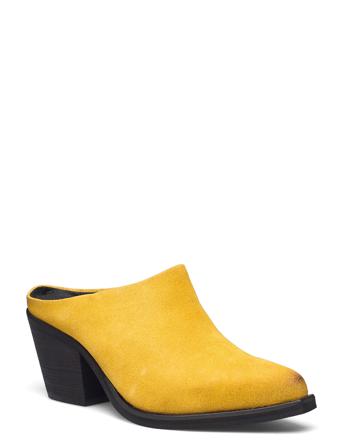 Simplicity W Suede Shoe Yellow Sneaky Steve
