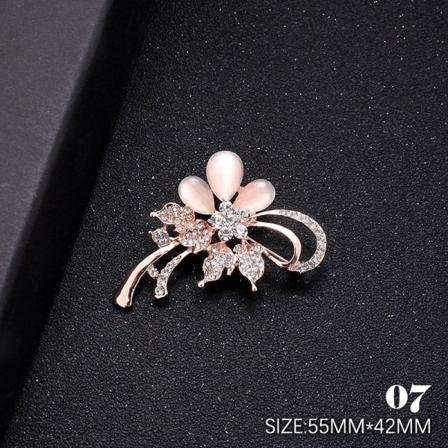 Naisten kukka rintakorut Lady tekojalokivi helmi rintaneula Tyttö kolme - täydellinen 7