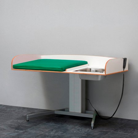 Höhenverstellbarer Wickeltisch NEIL, inkl. Waschbecken R/H, 1400x800 mm
