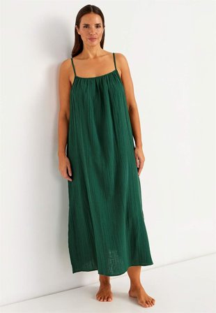 Cellbes of Sweden - Strandkjole i rynket bomull i mørk grønn for damer i størrelse 54/56
