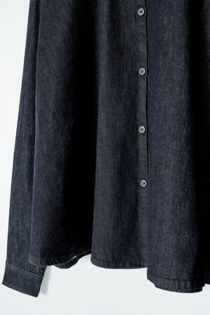 COS Women's Regular Flared Denim Shirt in Blue