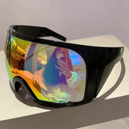 XY9701 Y2K Futuristiska solglasögon 2024 Dam Herr Överdimensionerade böjda linser nyanser ram mode varumärke logotyp anpassade glasögon grossist C7 As