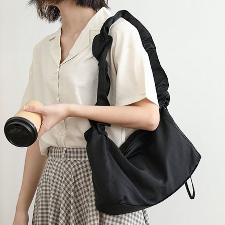 Handväska i nylon tyg Dragsko för kvinnor axelväska Casual Cross-body väska