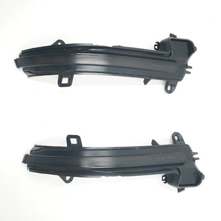 Savustettu linssi dynaaminen sekventiaalinen vilkkuvalo LED-sivumerkki taustapeili vilkku B-MW 1 2 3 4 sarjaan F20 F30 F31 F21 F22 F23 F32 F33 F34