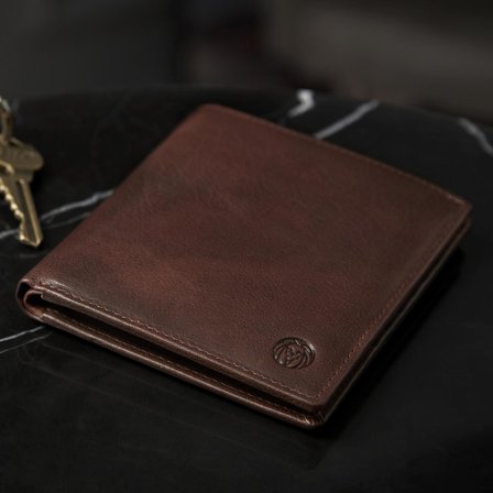 Montreal 13 Slot Tan RFID Leather Wallet for Men - Wallets