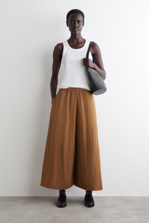 COS Damen Voluminöse Culottes - Braun