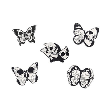 5 st Punk Skull Butterfly Moth Enamel Pins Skull Moth brosch Väska Kläder Ryggsäck Slips Badge Svart Gotisk Insekt Smycken för Barn och Vänner