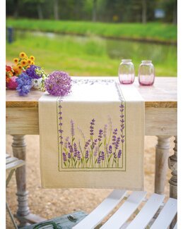 Stickpackung Tischläufer Lavendel