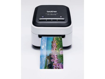 Brother Etikettskrivare VC500W - Lyreco - Kontorsmaskiner - Etikettskrivare och etiketter - Etikettskrivare - Brother