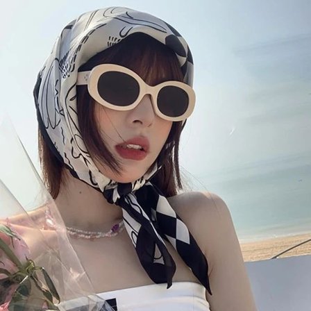 Sæt med 4 blomstrede bandanas til kvinder