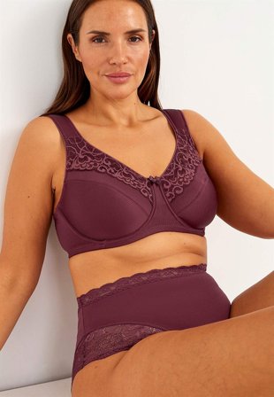Cellbes of Sweden - Bh med bøjler med blonde i vinrød til damer i størrelse 90C