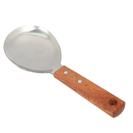 Tresleie i tre med håndtak i rustfritt stål